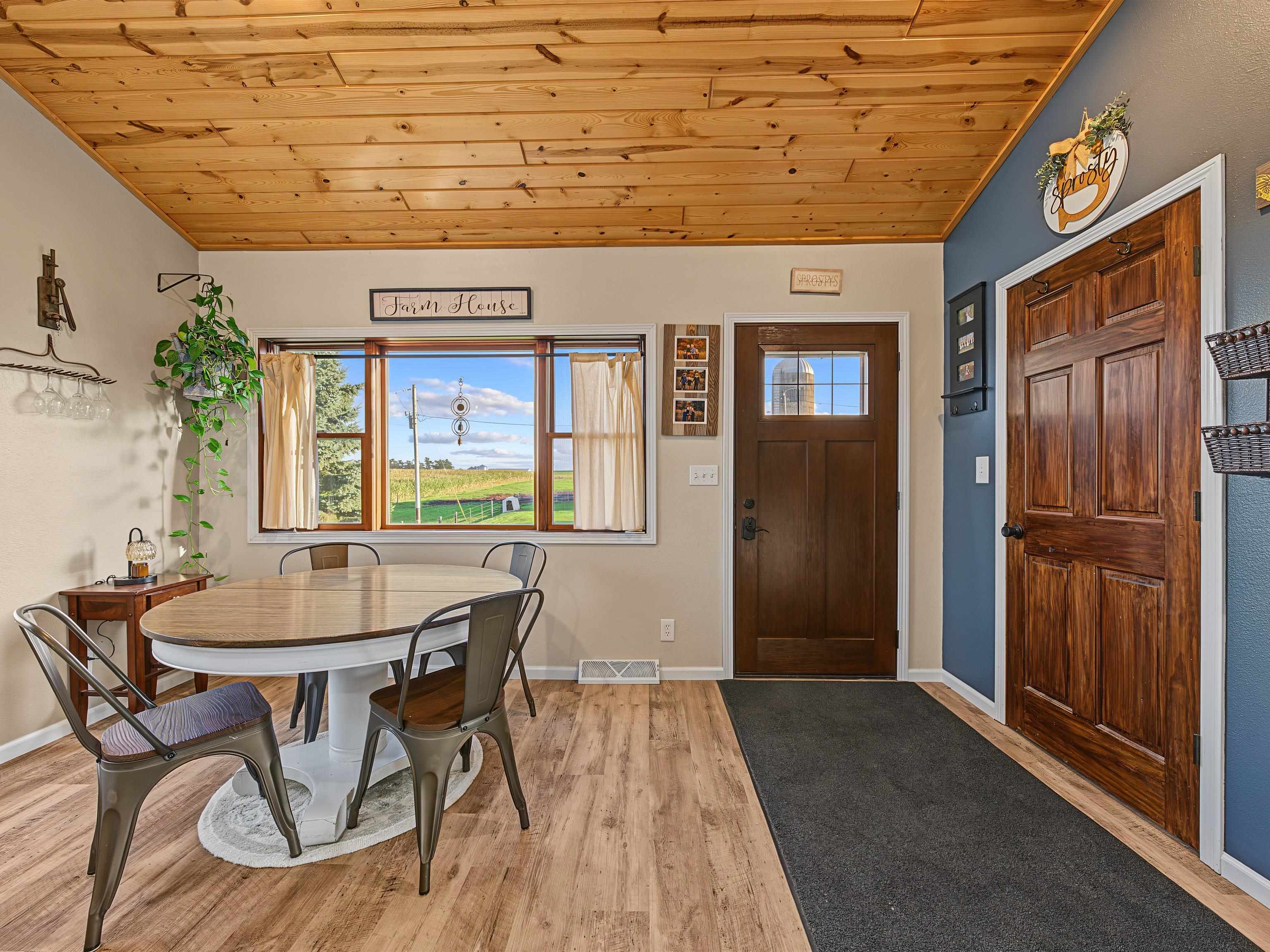 S8199 Gilman Road Ferryville, WI 54628 - Photo 4 of 29 Gallery Image 4