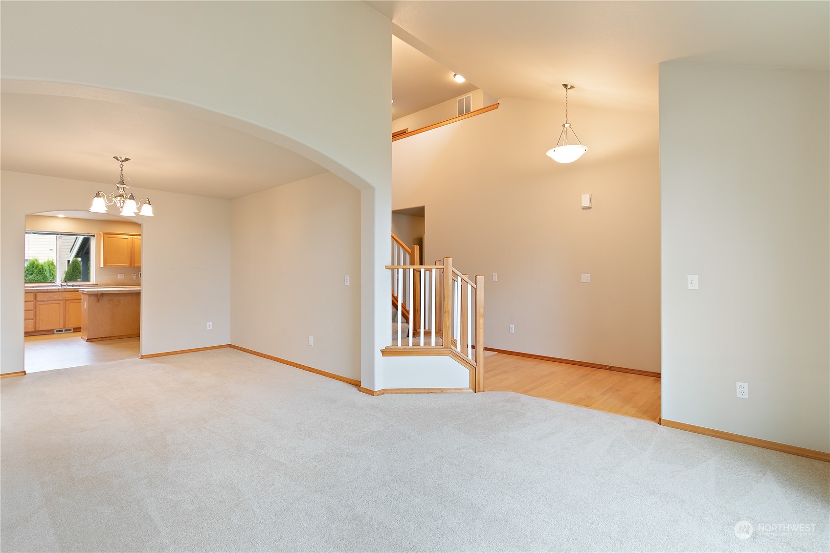 5209 Northeast 5th Court Renton, WA 98059 - Photo 4 of 28