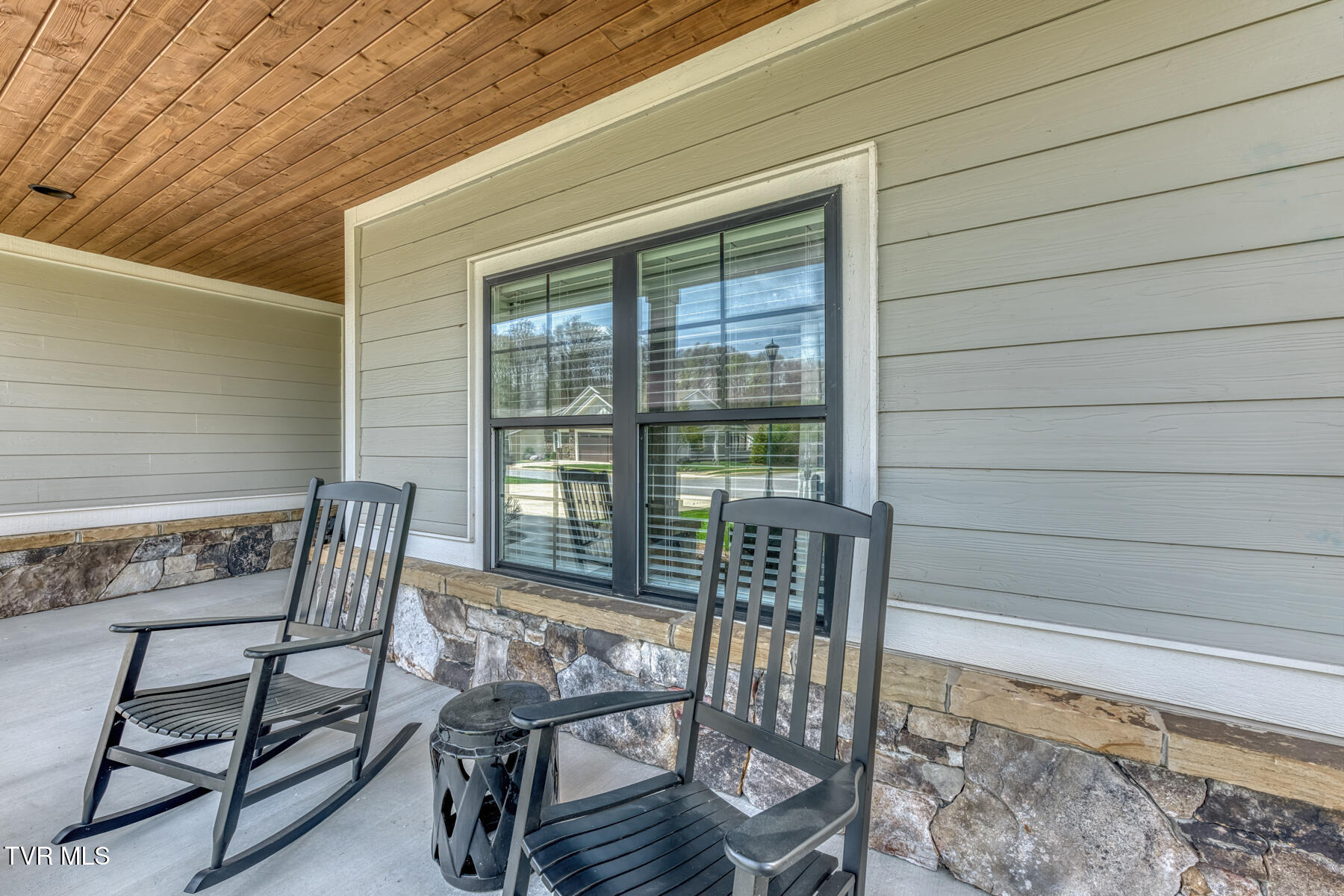 51 Quail Ridge Way Jonesborough, TN 37659 - Photo 2 of 64 Covered Front Porch