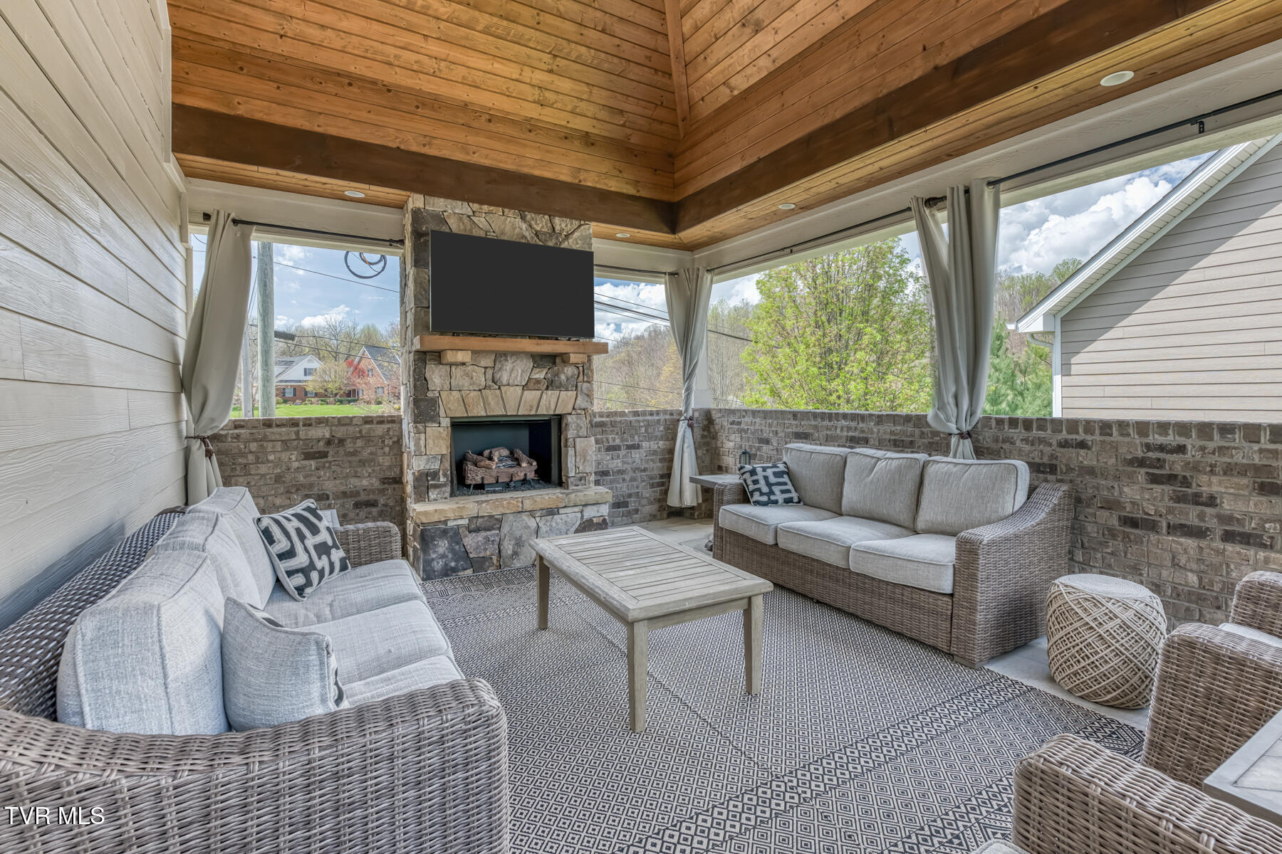 51 Quail Ridge Way Jonesborough, TN 37659 - Photo 50 of 64 Covered side Patio