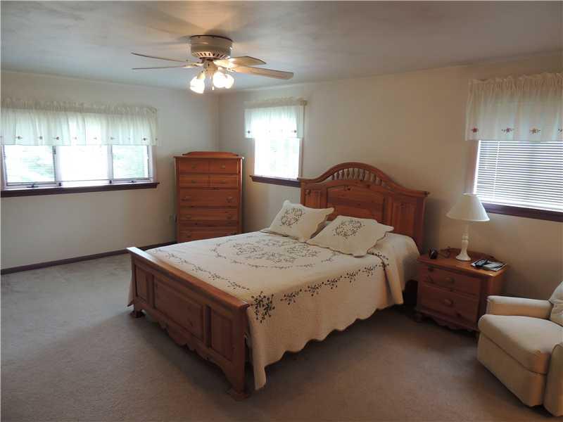 919 McNeilly Road Mt. Lebanon, PA 15226 - Photo 20 of 24 Bedroom. 2nd MASTER SUITE!