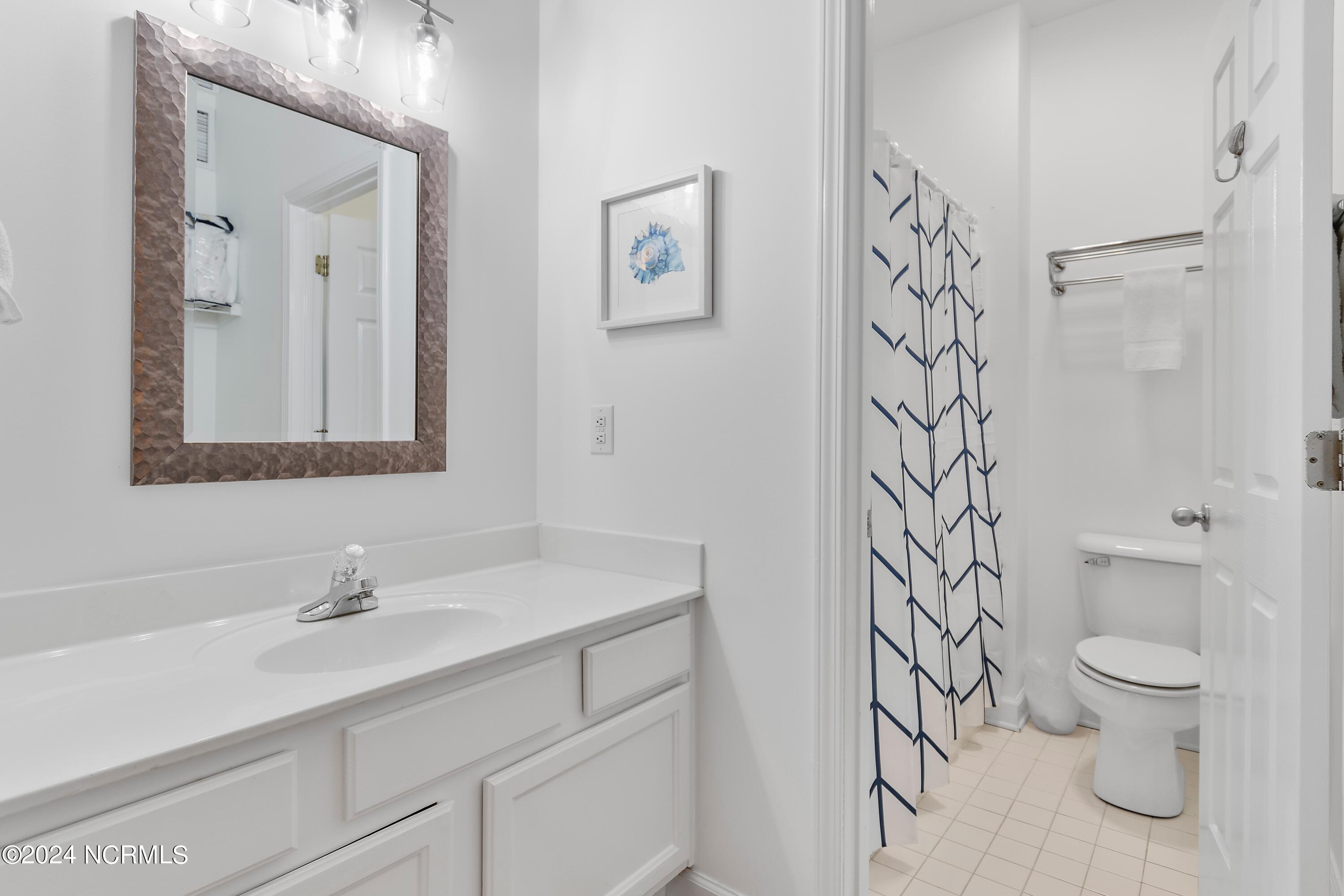 205 Royal Poste Road, Unit 2808 Sunset Beach, NC 28468 - Photo 29 of 45 Mini Suite Full Bathroom