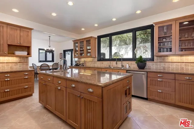 $26,500 | 2420 Chislehurst Drive, Los Angeles, CA 90027