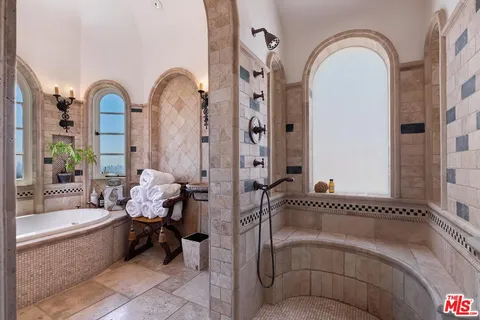 $26,500 | 2420 Chislehurst Drive, Los Angeles, CA 90027