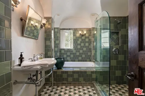 $26,500 | 2420 Chislehurst Drive, Los Angeles, CA 90027