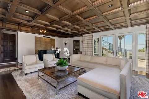 $26,500 | 2420 Chislehurst Drive, Los Angeles, CA 90027