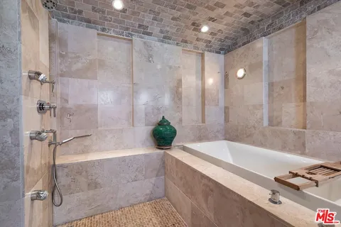 $26,500 | 2420 Chislehurst Drive, Los Angeles, CA 90027