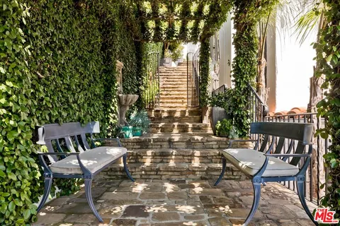 $26,500 | 2420 Chislehurst Drive, Los Angeles, CA 90027