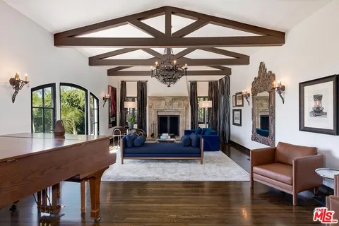 $26,500 | 2420 Chislehurst Drive, Los Angeles, CA 90027