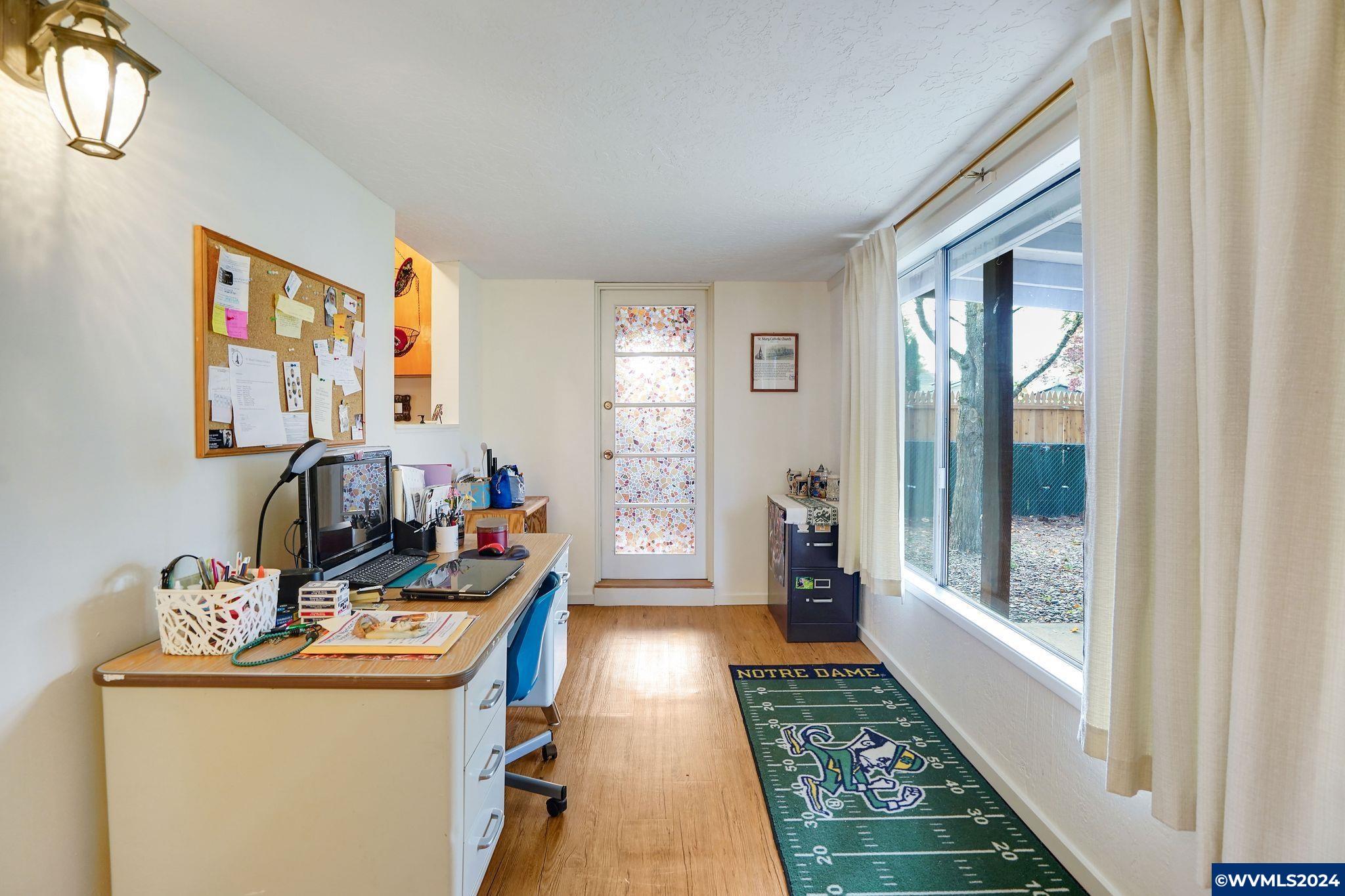 2263 Umpqua Road Woodburn, OR 97071 - Photo 16 of 32 Gallery Image 16