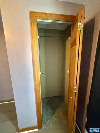 $2,500 | 216 Laurel Avenue, Unit 2, Kearny, NJ 07032