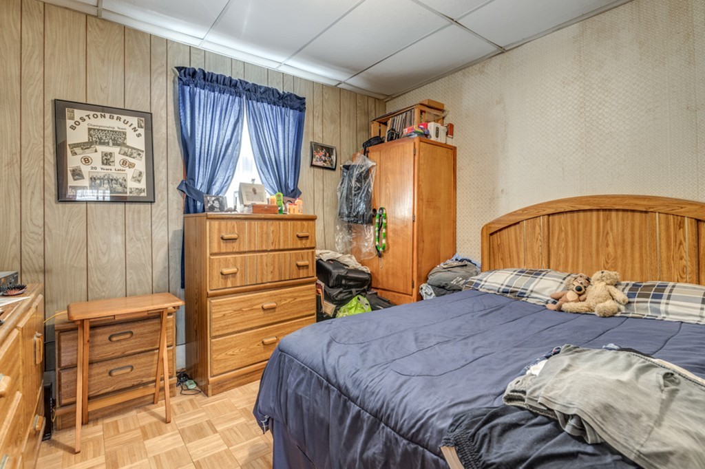 22 Henderson Street Somerville, MA 02145 - Photo 9 of 22