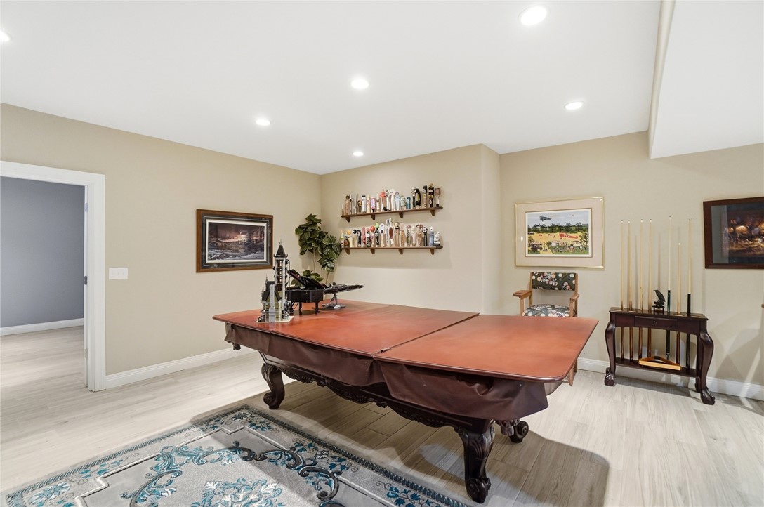 472 Timber Walk Court Springboro, OH 45066 - Photo 42 of 86 This versatile room offers a refined space for entertainment and leisure.