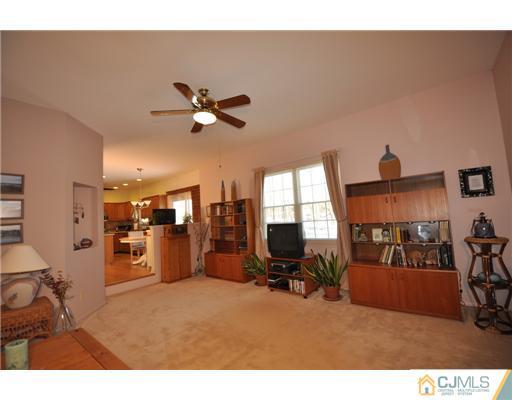 1 Rolling Road Somerset, NJ 08873 - Photo 15 of 23 Gallery Image 15