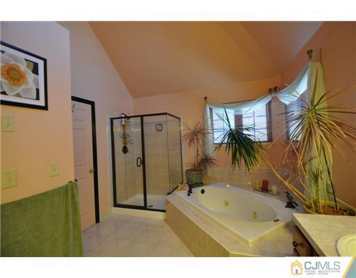 1 Rolling Road Somerset, NJ 08873 - Photo 22 of 23 Gallery Image 22