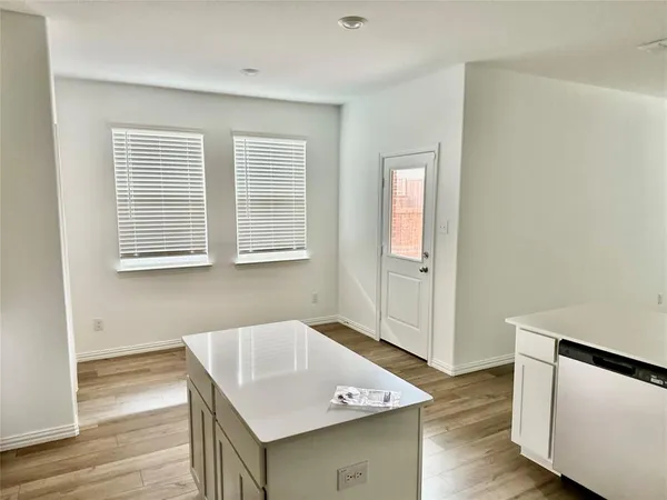 $2,385 | 5905 Rostherne Drive, Aubrey, TX 76227