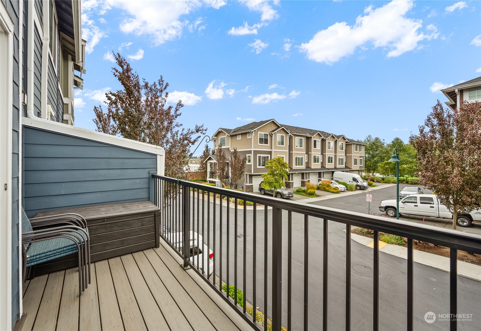 3312 31st Drive Everett, WA 98201 - Photo 20 of 27 a view of city from a balcony