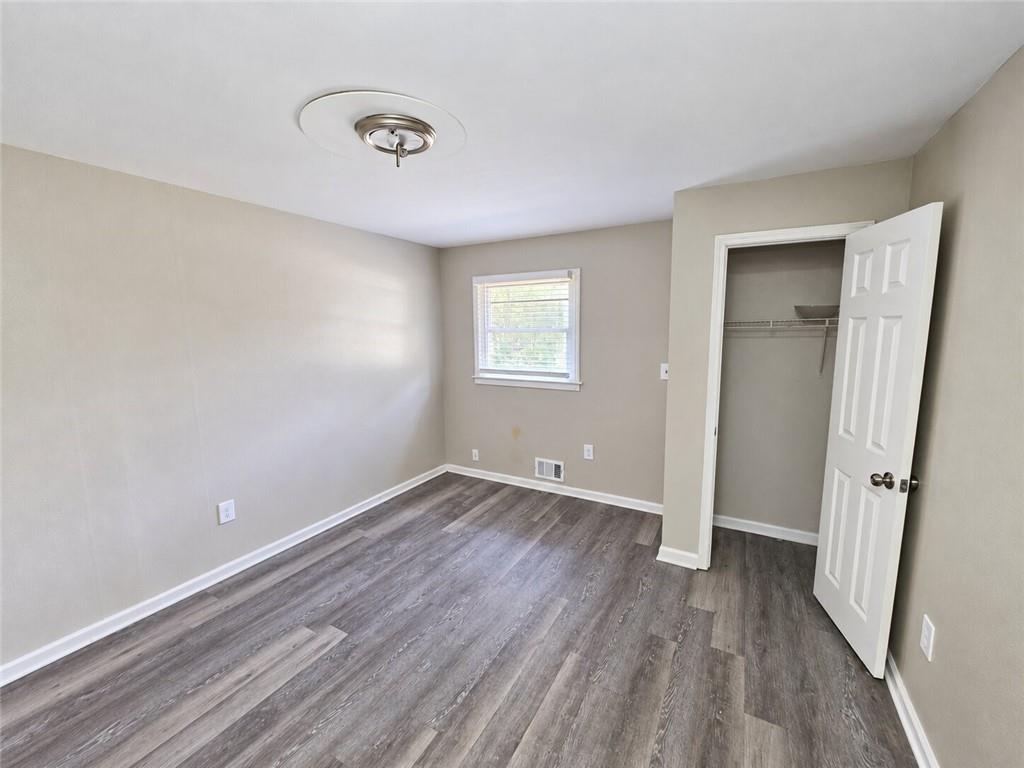 524 Sawmill Road Hampton, GA 30228 - Photo 10 of 19 Gallery Image 10