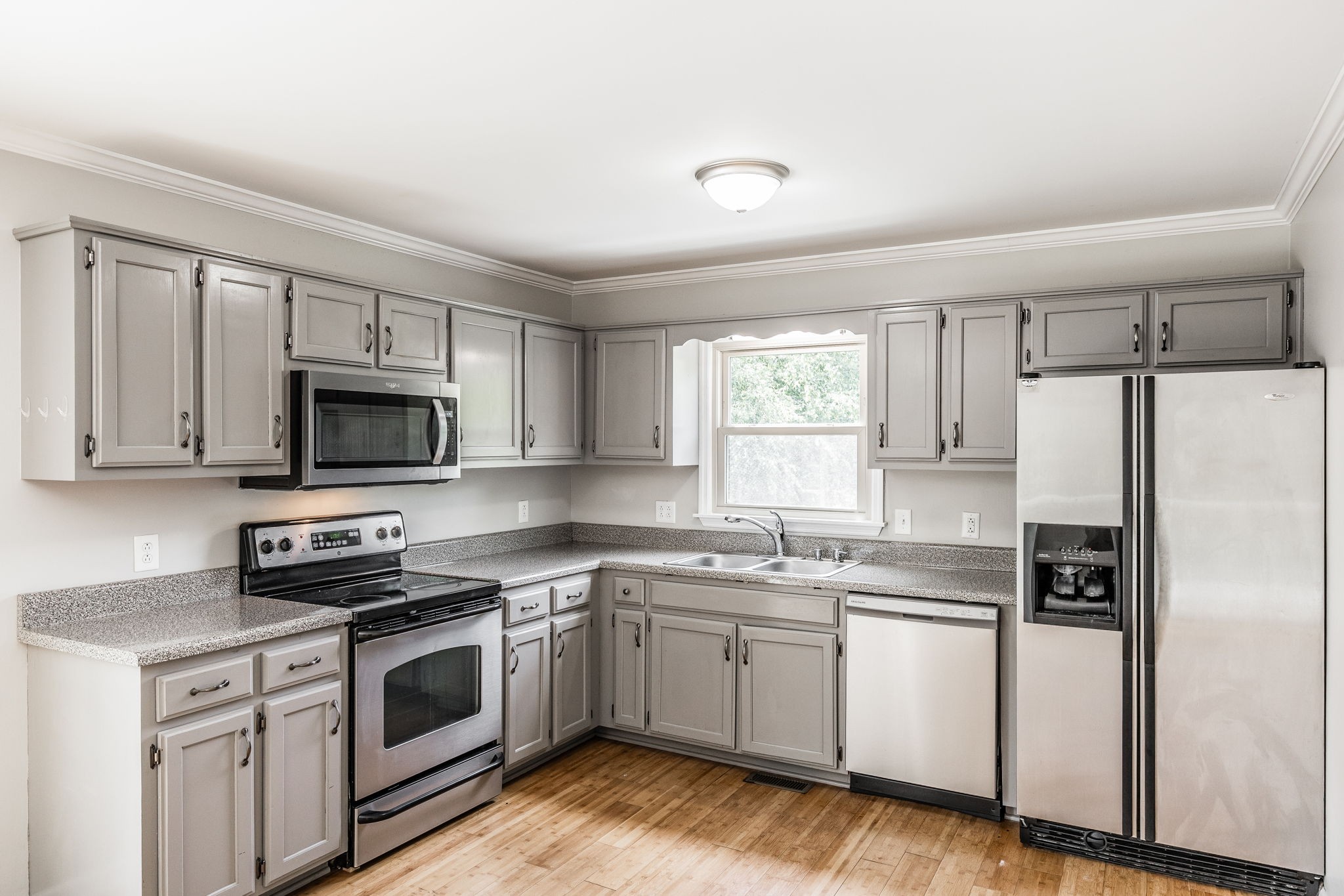 4803 Church Street Greenbrier, TN 37073 - Photo 16 of 64