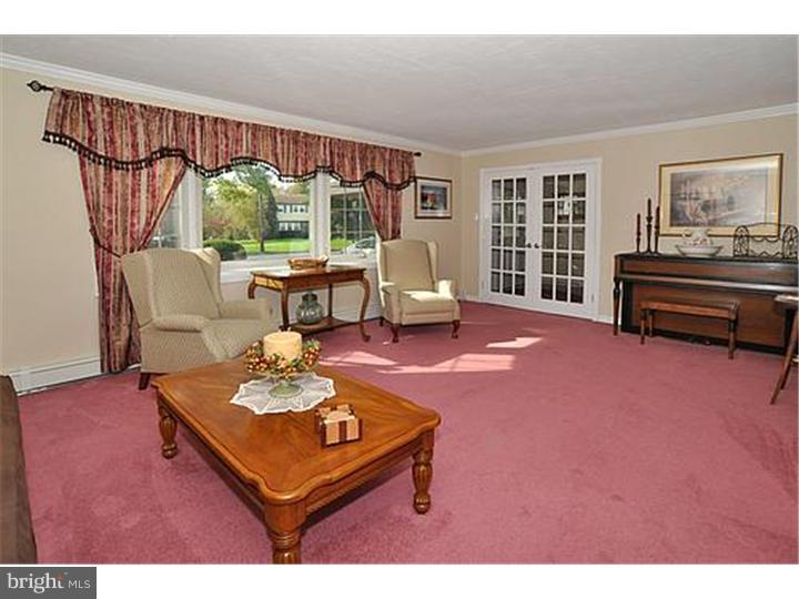1749 Sorrel Road Warrington, PA 18976 - Photo 2 of 15 Living Room