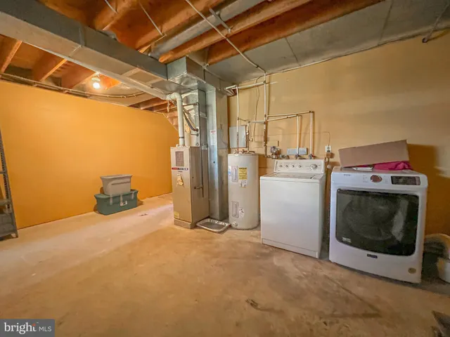 a view of a storage & utility room
