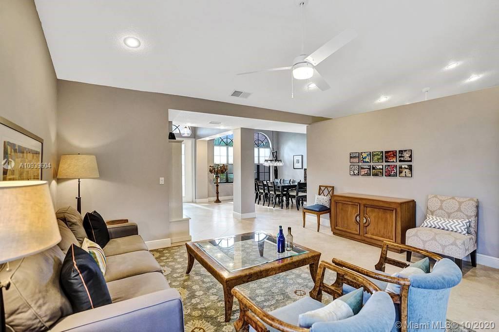2940 Old Orchard Road Davie, FL 33328 - Photo 4 of 67