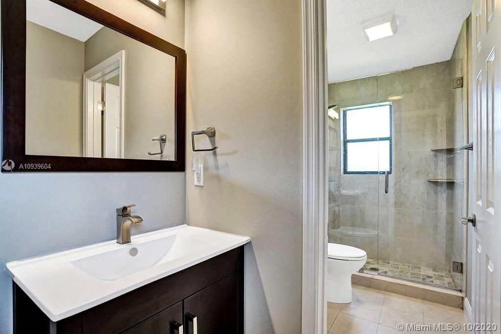 2940 Old Orchard Road Davie, FL 33328 - Photo 36 of 67