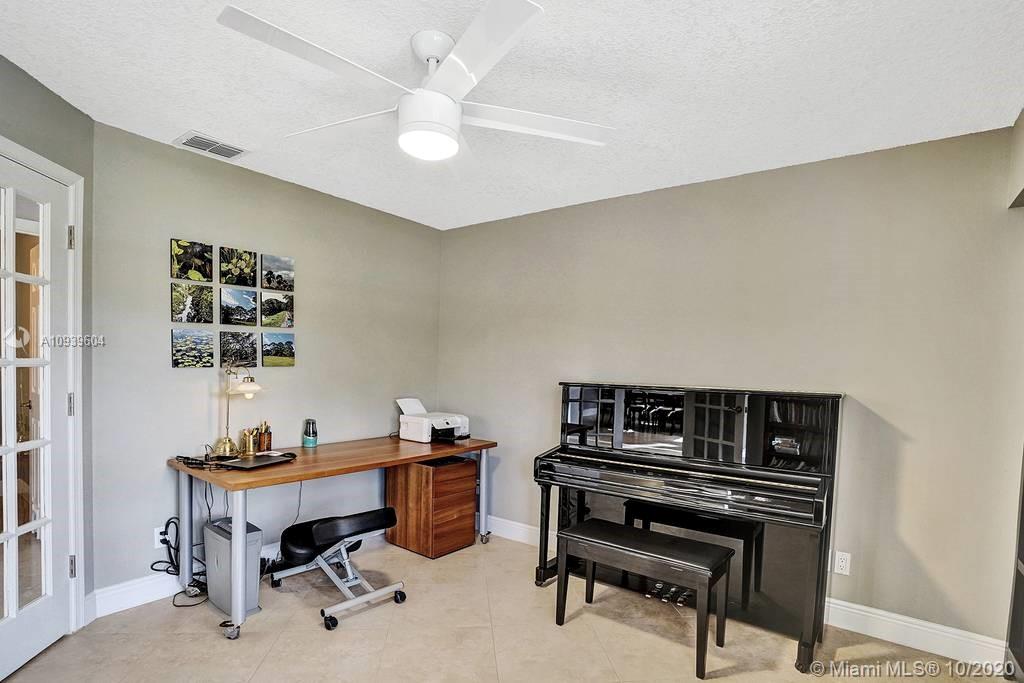 2940 Old Orchard Road Davie, FL 33328 - Photo 44 of 67