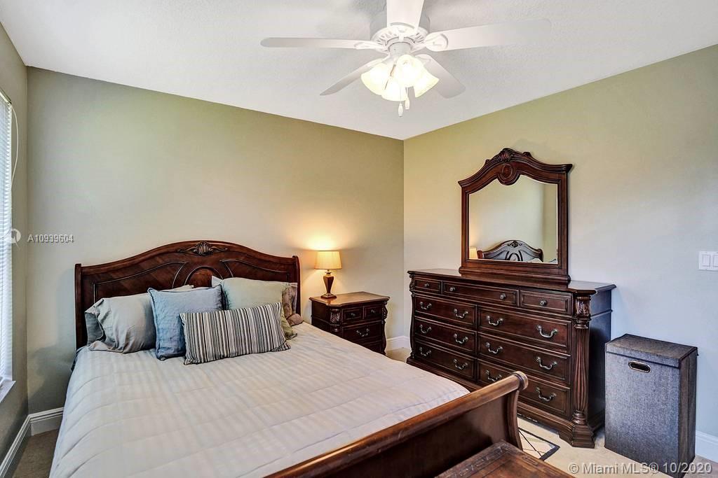 2940 Old Orchard Road Davie, FL 33328 - Photo 45 of 67