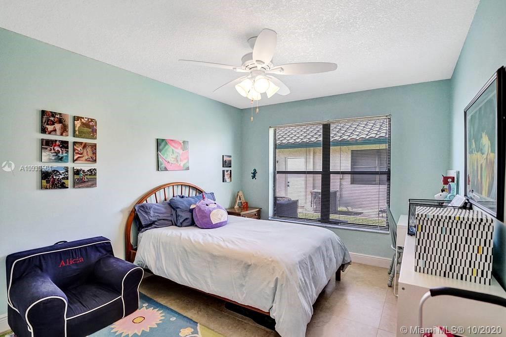 2940 Old Orchard Road Davie, FL 33328 - Photo 48 of 67