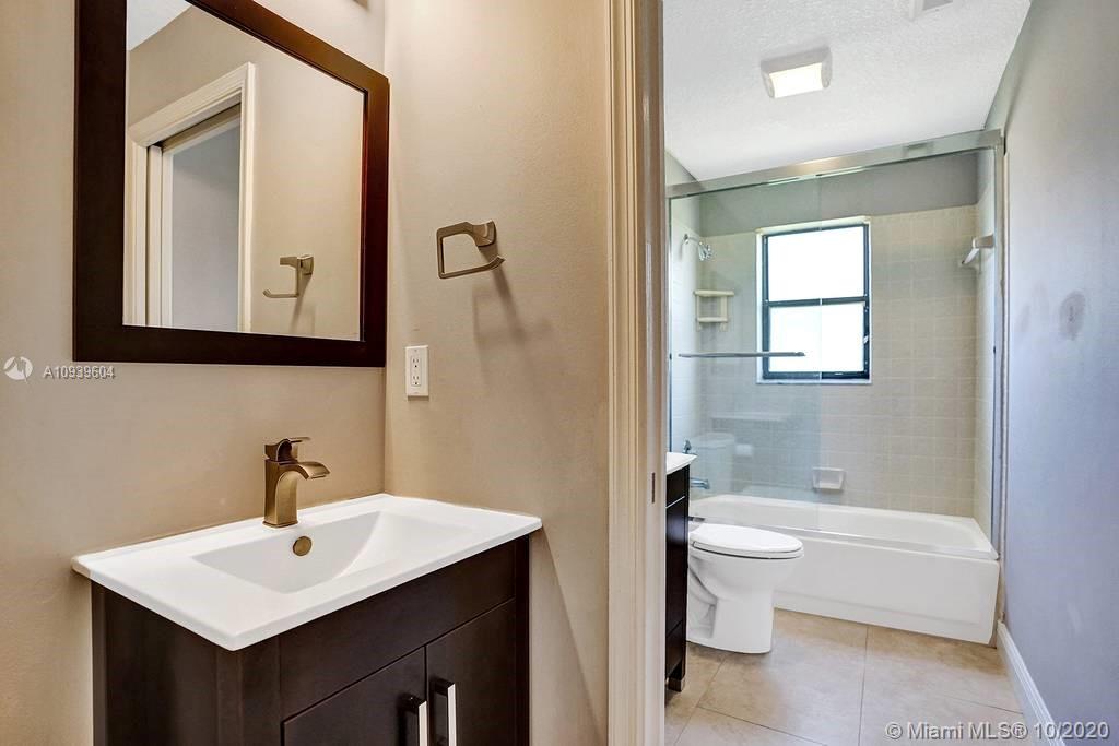 2940 Old Orchard Road Davie, FL 33328 - Photo 50 of 67