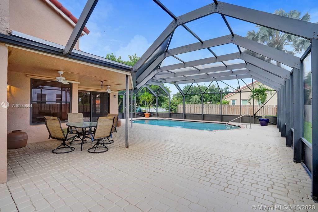 2940 Old Orchard Road Davie, FL 33328 - Photo 8 of 67