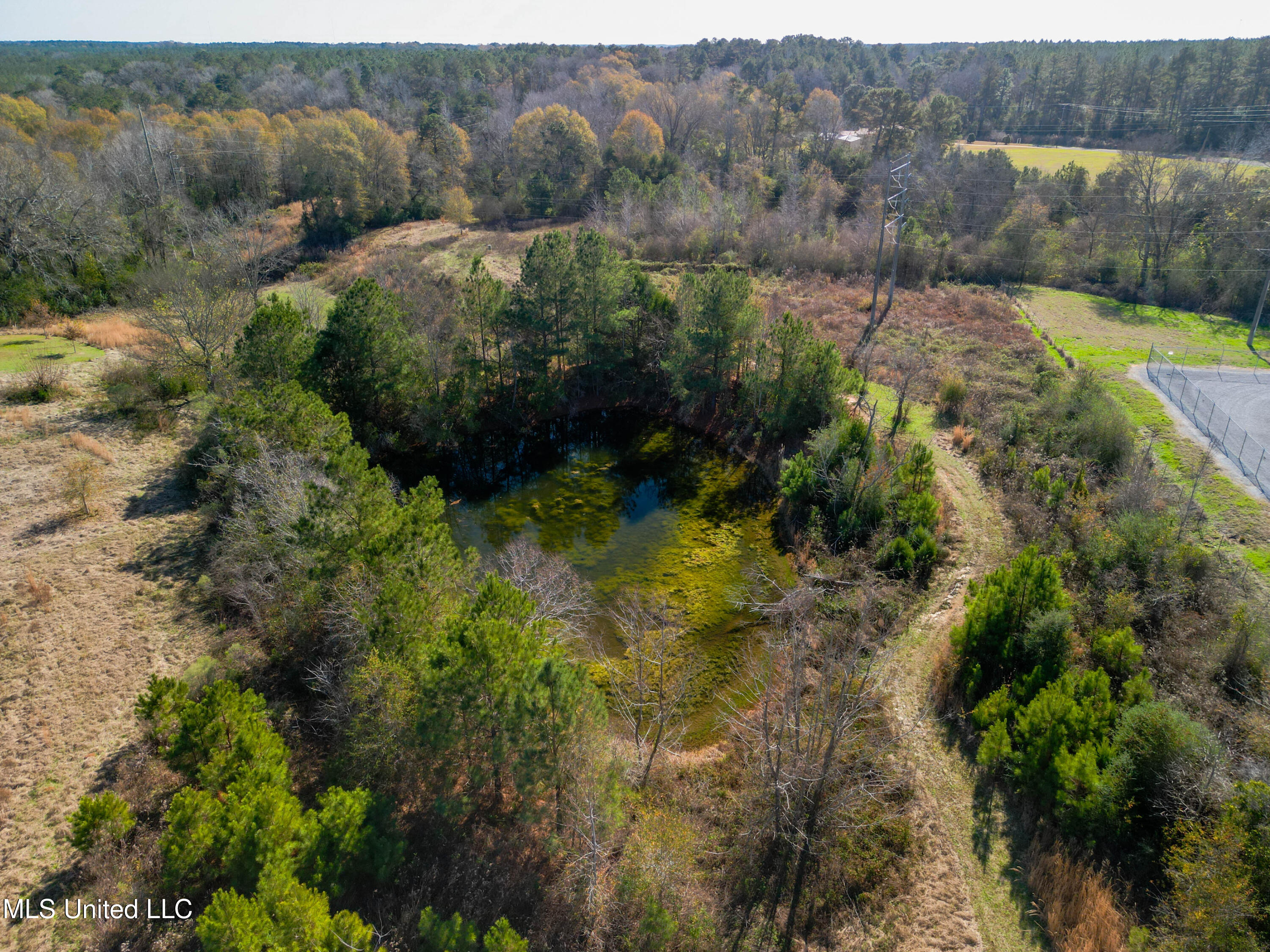 32 Dunaway Road Foxworth, MS 39483 - Photo 3 of 29 32 Dunaway Rd Foxworth-29