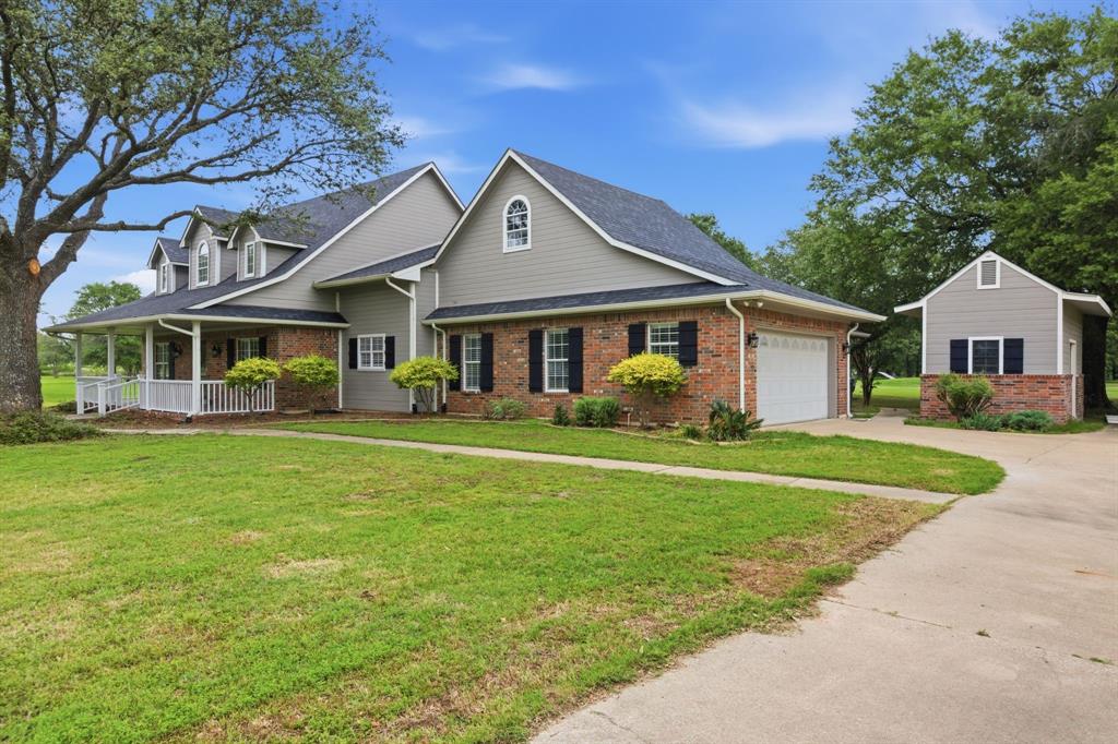 249 Private Road 5940 Emory, TX 75440 - Photo 5 of 34