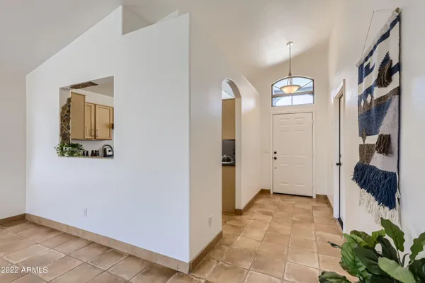 $2,250 | 5770 West Seldon Lane, Glendale, AZ 85302