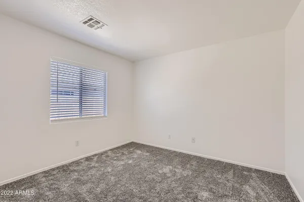 $2,250 | 5770 West Seldon Lane, Glendale, AZ 85302