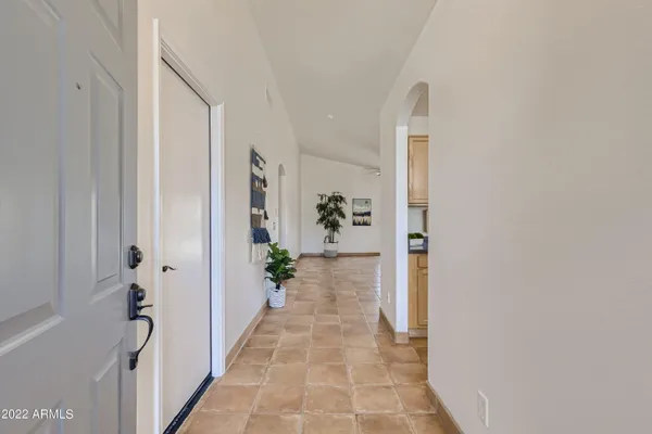$2,250 | 5770 West Seldon Lane, Glendale, AZ 85302
