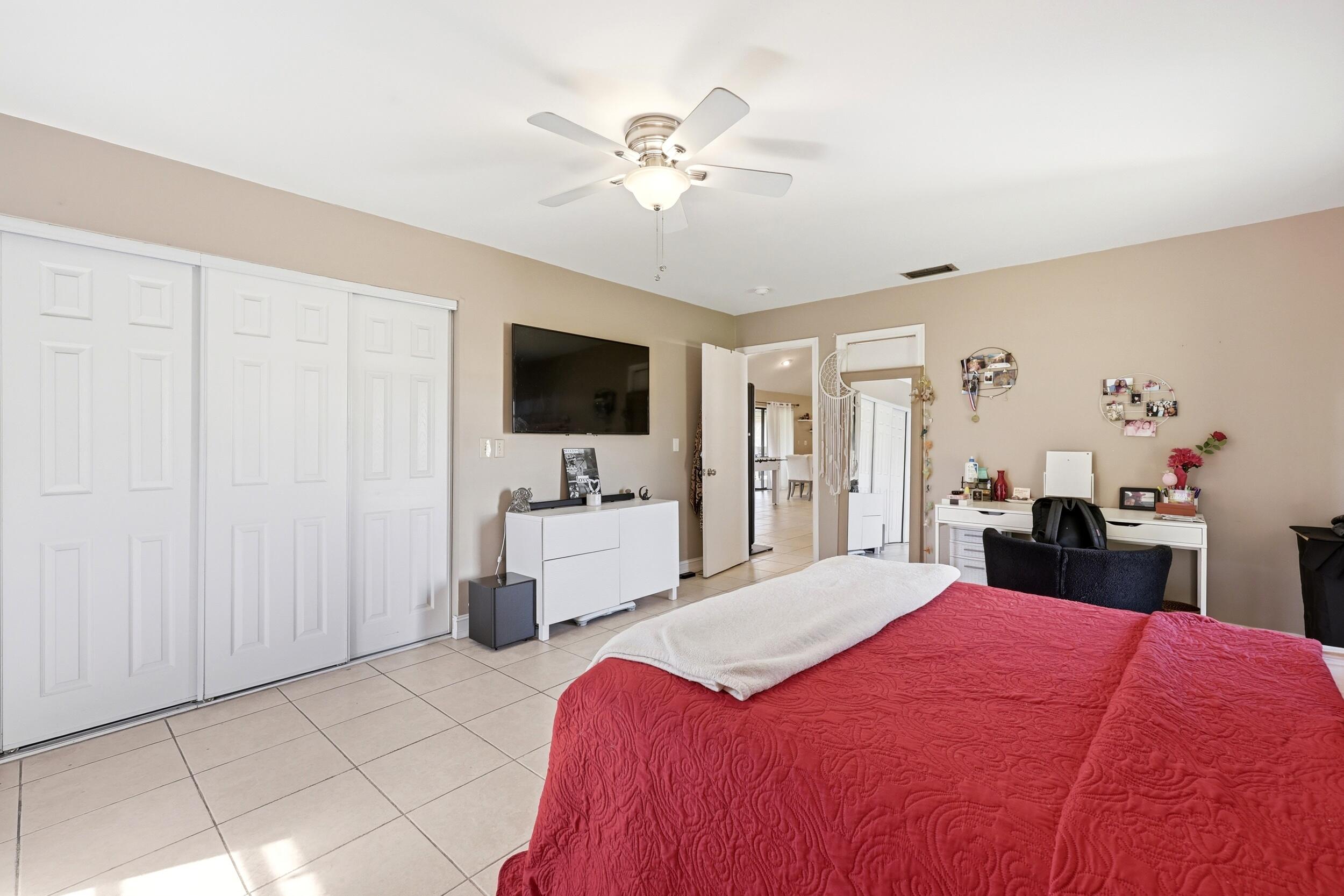 5141 Northwest 3rd Terrace Boca Raton, FL 33487 - Photo 22 of 36 25_453a6539