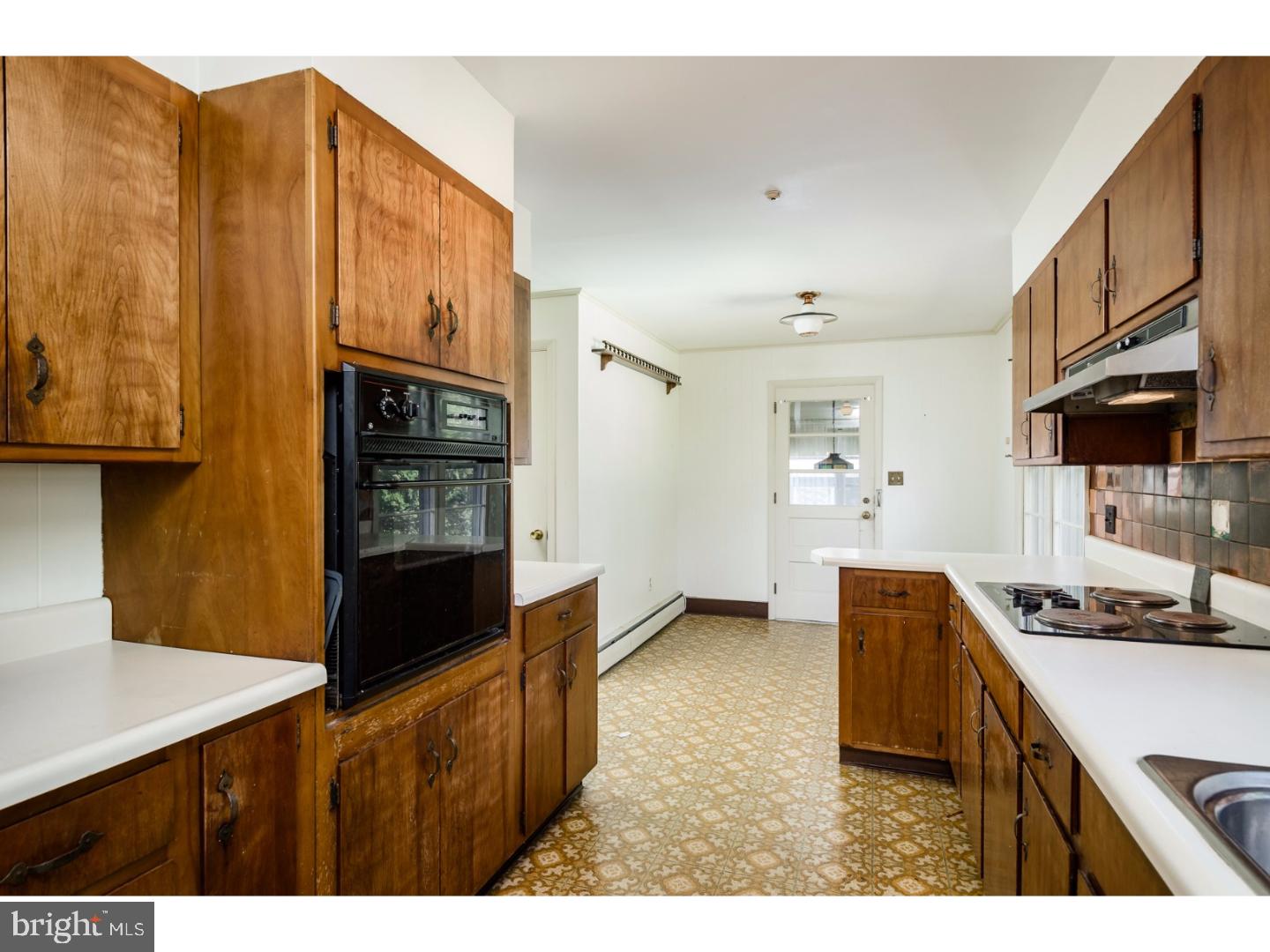 100 Mountainview Road Ewing, NJ 08628 - Photo 11 of 24 Gallery Image 11