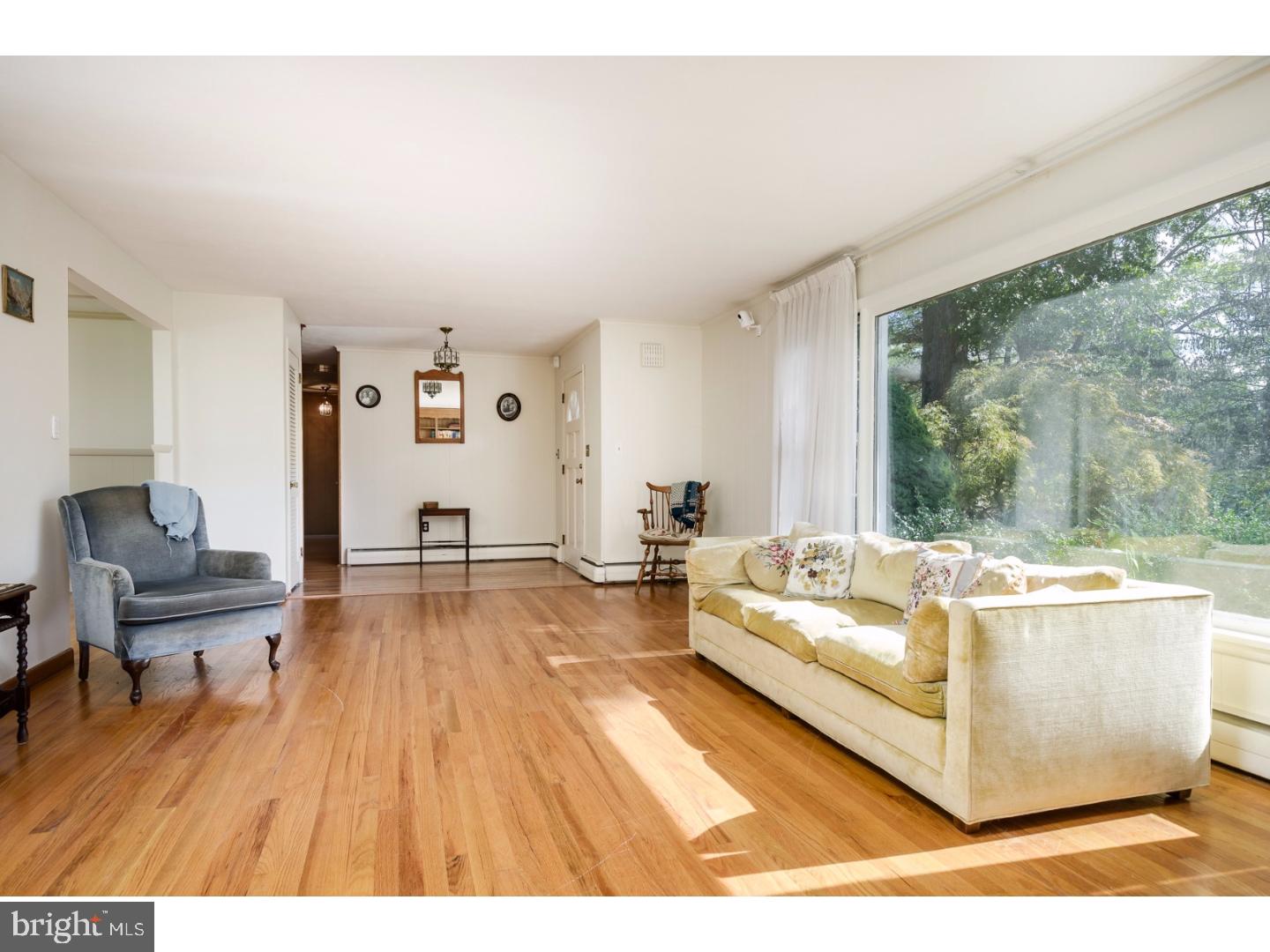 100 Mountainview Road Ewing, NJ 08628 - Photo 4 of 24 Gallery Image 4