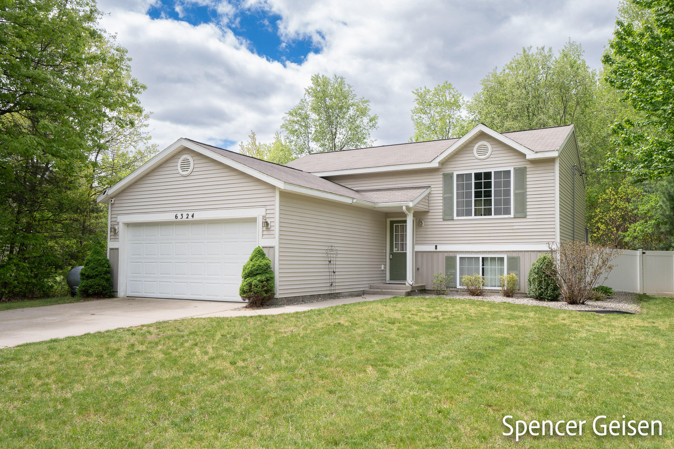 6324 Johnson Road Greenville, MI 48838 - Photo 1 of 41 6324 S Johnson Rd., Greenville, Michigan