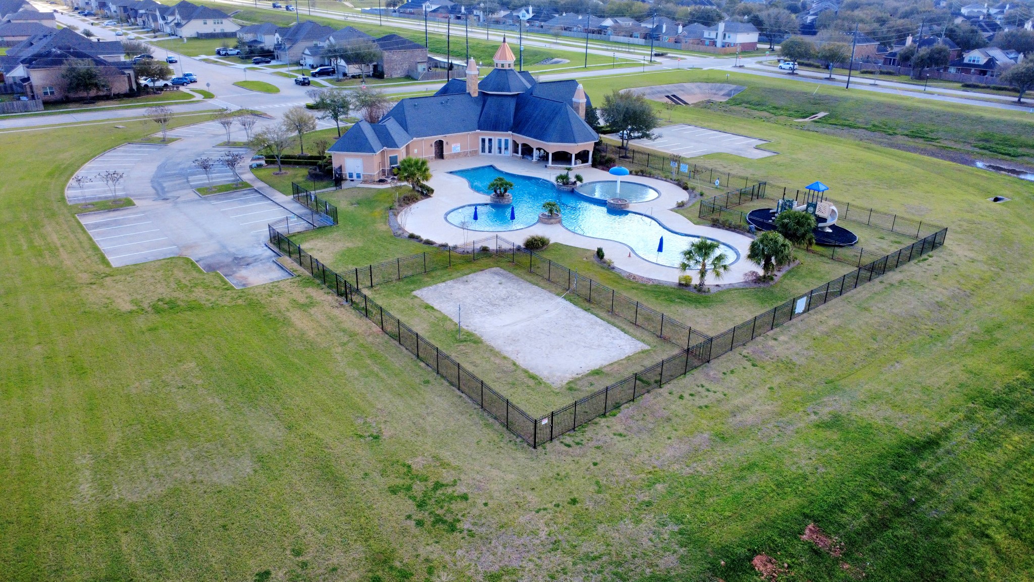 6226 Mason Way Rosenberg, TX 77471 - Photo 28 of 30 a view of a swimming pool with outdoor seating