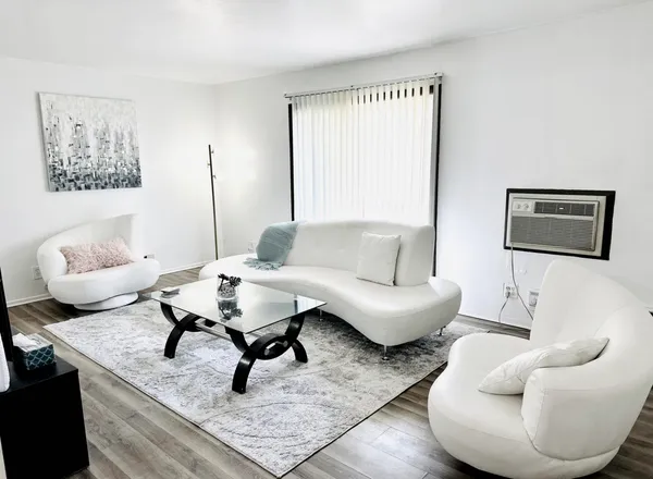 $1,100 | 4815 Creek View Road, Unit 3, Rockford, IL 61108