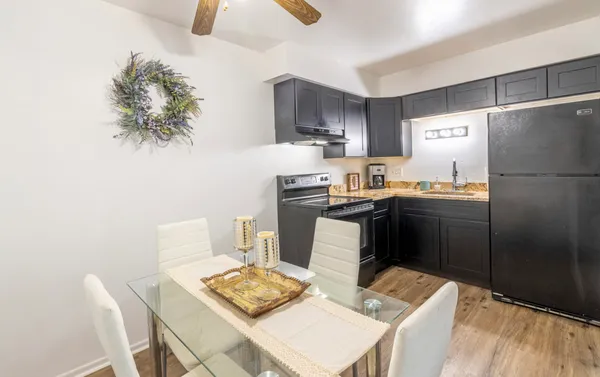 $1,100 | 4815 Creek View Road, Unit 3, Rockford, IL 61108