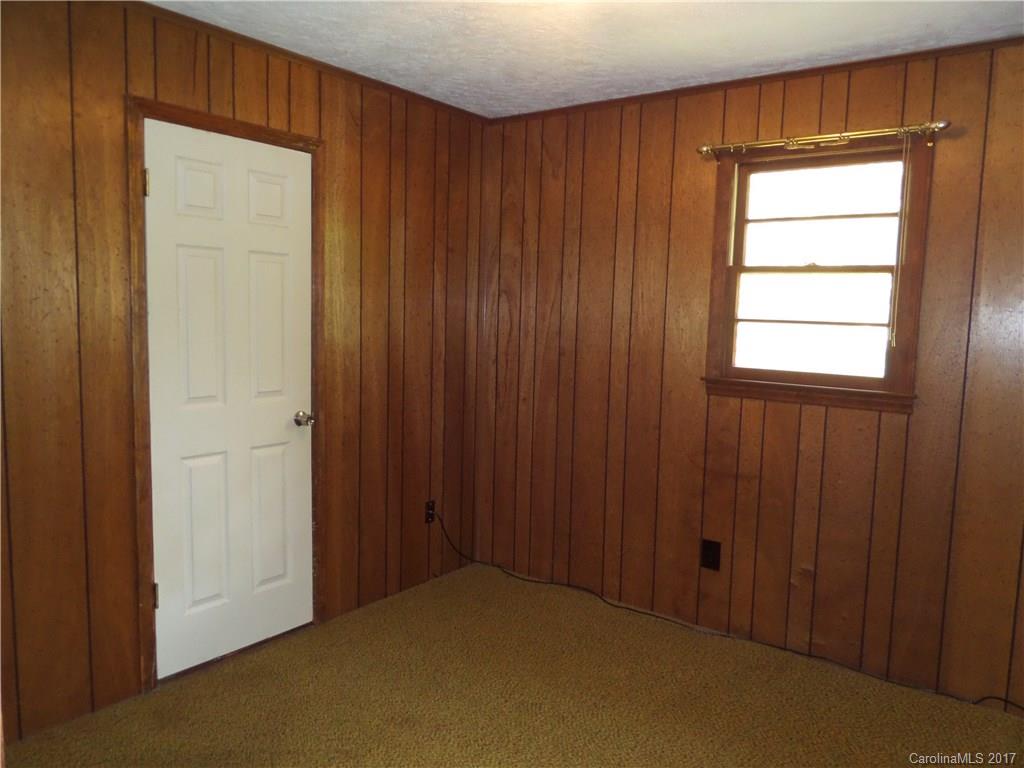 317 Robin Hood Road, Unit 1 Lexington, NC 27292 - Photo 16 of 20 Gallery Image 16