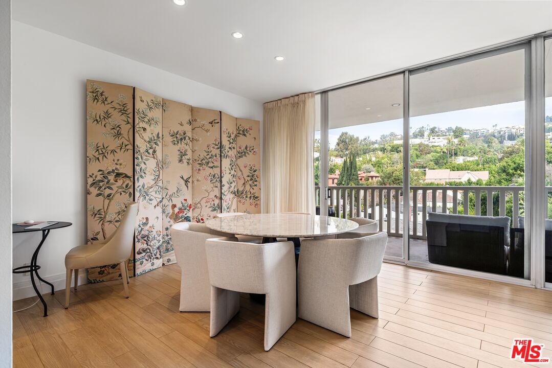 9255 Doheny Road, Unit 703 West Hollywood, CA 90069 - Photo 8 of 28
