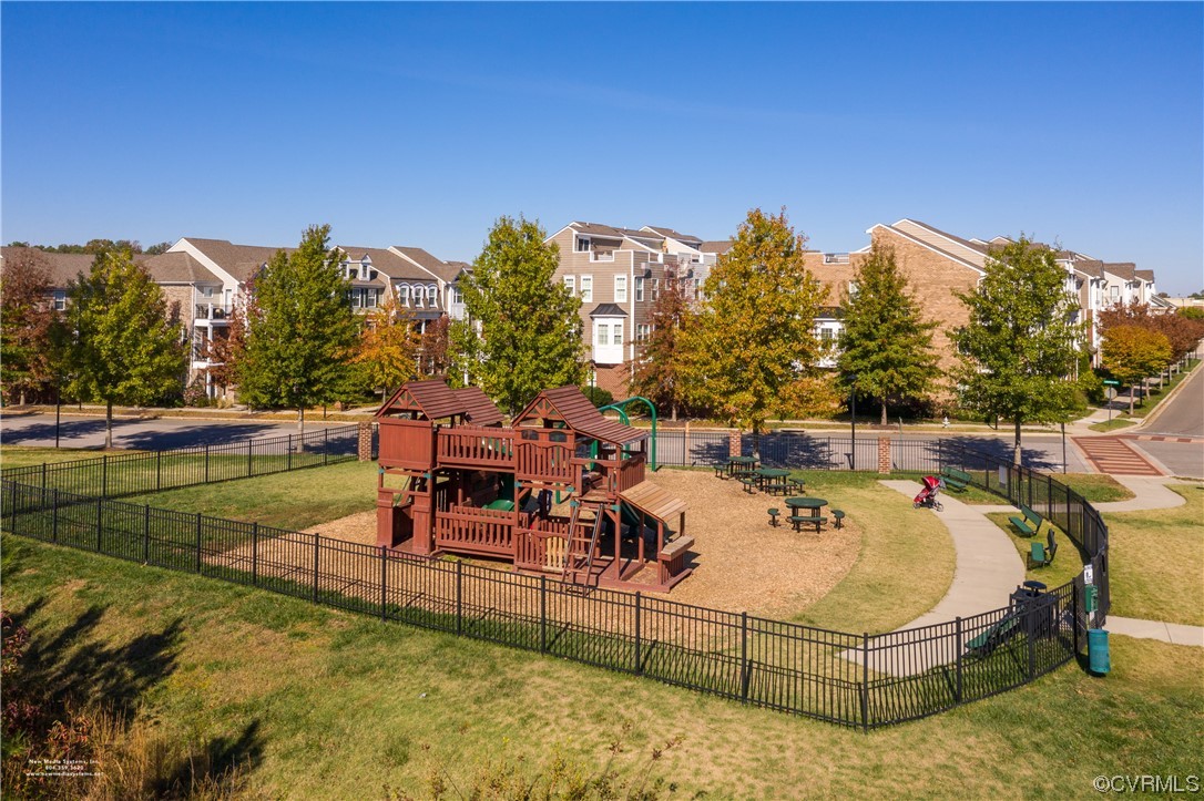 1712 Old Brick Road, Unit 13A Henrico, VA 23233 - Photo 22 of 25 a view of a swimming pool with an outdoor seating