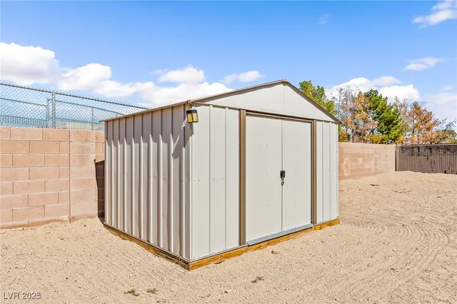 $324,900 | 1862 Maricopa Drive, Laughlin, NV 89029