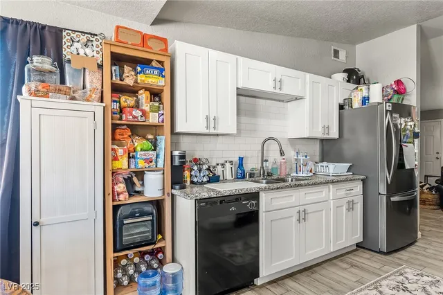 $324,900 | 1862 Maricopa Drive, Laughlin, NV 89029