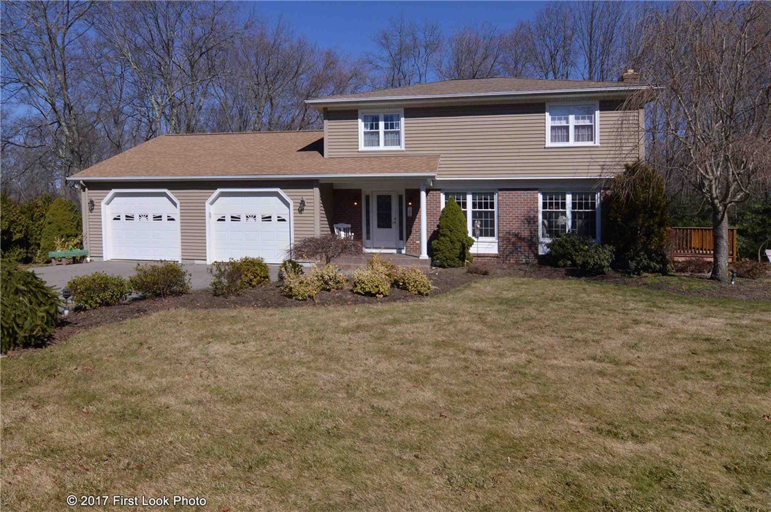180 Ridge Road Smithfield, RI 02917 - Photo 1 of 39 Exterior Front